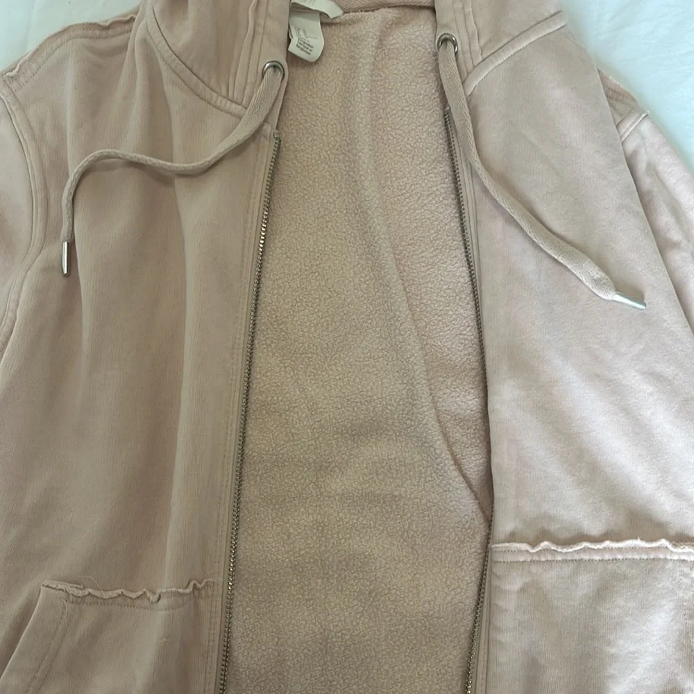 H&M || pink zip up hoodie - Picture 5 of 9
